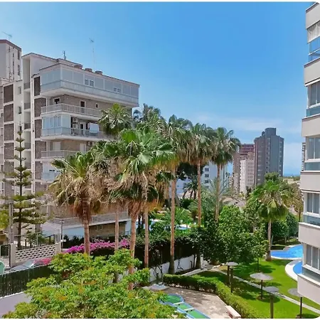 Con Piscina En * Benidorm